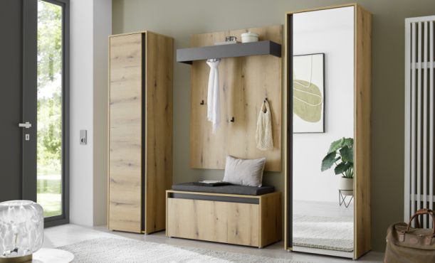 Garderobe Center Eiche