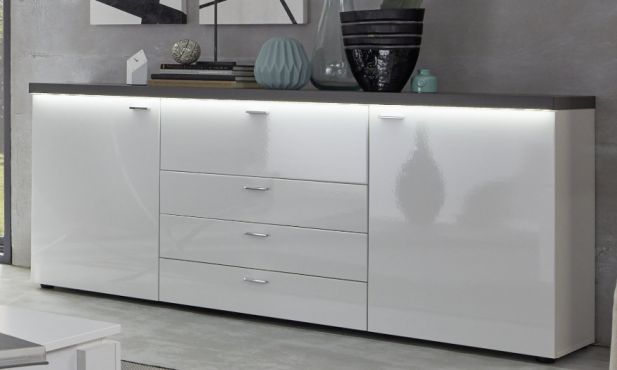 Sideboards und Kommoden