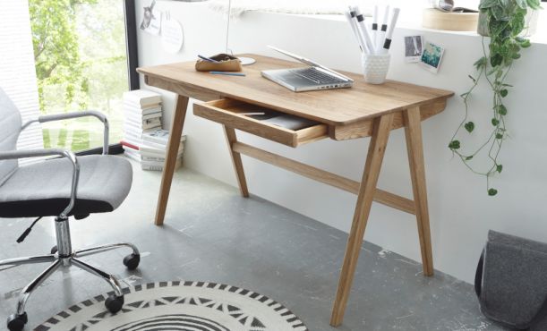 Kleine Schreibtische aus Eiche