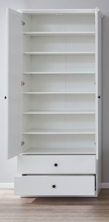 Flurgarderobe Baxter in weiß Landhaus Schuh- / Garderobenschrank 81 x 196 cm Flurgarderobe Baxter in weiß Landhaus Schuh- / Garderobenschrank 81 x 196 cm