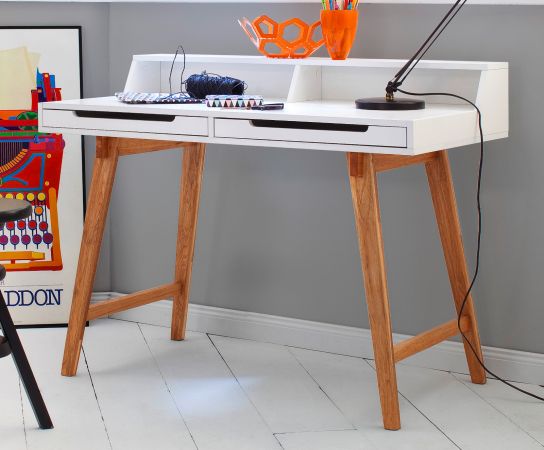 Schreibtisch Tiffy in wei matt lackiert und Massivholz fr Homeoffice und Bro 110 x 58 cm