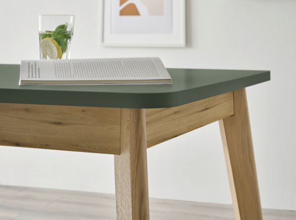 Esstisch Juna in Salbei und Evoke Eiche Kchentisch skandinavisch ausziehbar 140 / 180 x 80 cm