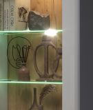 Vitrine Marlon in wei Hochglanz und Evoke Eiche Vitrinenschrank 65 x 192 cm