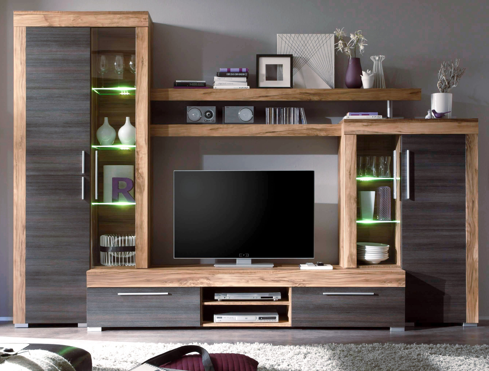 Wohnzimmer Wohnwand "Boom" Nussbaum Satin und braun