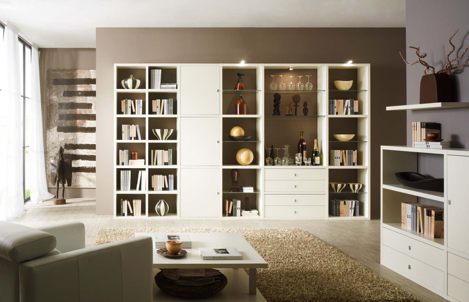 Wohnwand Bücherwand Lack weiß matt mit Barfach und Beleuchtung Wohnwand Bücherwand Lack weiß matt mit Barfach und Beleuchtung
