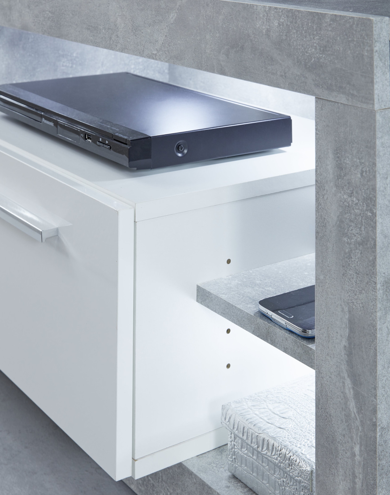 Wohnwand Rock weiß Hochglanz und Stone grau 270x186 cm