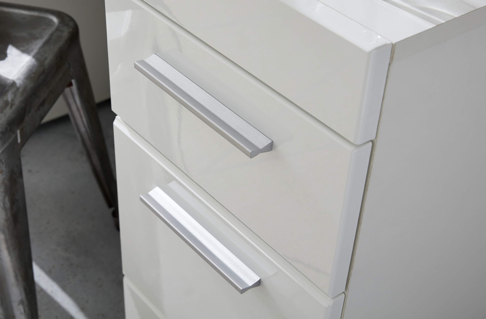 Schreibtisch Weiß Hochglanz 120 Cm 2021 Schreibtisch Weiß Hochglanz 120 Cm 2021