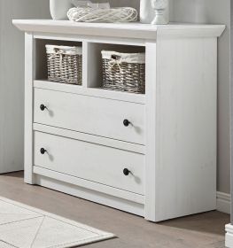 Kommode Hooge in Pinie weiß Landhaus Sideboard 105 x 90 cm Kommode Hooge in Pinie weiß Landhaus Sideboard 105 x 90 cm