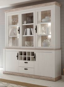 Buffetschrank Rovola in Pinie weiß / Oslo Pinie Landhaus Vitrinenschrank mit Weinregal 184 x 205 cm Buffetschrank Rovola in Pinie weiß / Oslo Pinie Landhaus Vitrinenschrank mit Weinregal 184 x 205 cm