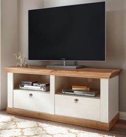 TV-Lowboard Hemsby in weiß Pinie und Eiche Wotan Landhaus TV Unterteil mit Komforthöhe 152 x 64 cm TV-Lowboard Hemsby in weiß Pinie und Eiche Wotan Landhaus TV Unterteil mit Komforthöhe 152 x 64 cm