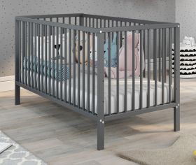 Babyzimmer Babybett Universal in Massivholz grau matt Lack Gitterbett mit Schlupfsprossen und Lattenrost Liegefläche 70 x 140 cm Babyzimmer Babybett Universal in Massivholz grau matt Lack Gitterbett mit Schlupfsprossen und Lattenrost Liegefläche 70 x 140 cm