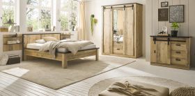 Schlafzimmer Set 5-teilig Stove in Used Wood hell und anthrazit mit Bett, Kleiderschrank, 2 x Wandpaneel und Kommode Schlafzimmer Set 5-teilig Stove in Used Wood hell und anthrazit mit Bett, Kleiderschrank, 2 x Wandpaneel und Kommode