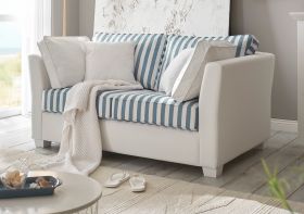 Sofa Hooge in creme und blau Landhaus Couch 2-Sitzer 160 cm inkl. 4 Kissen Sofa Hooge in creme und blau Landhaus Couch 2-Sitzer 160 cm inkl. 4 Kissen